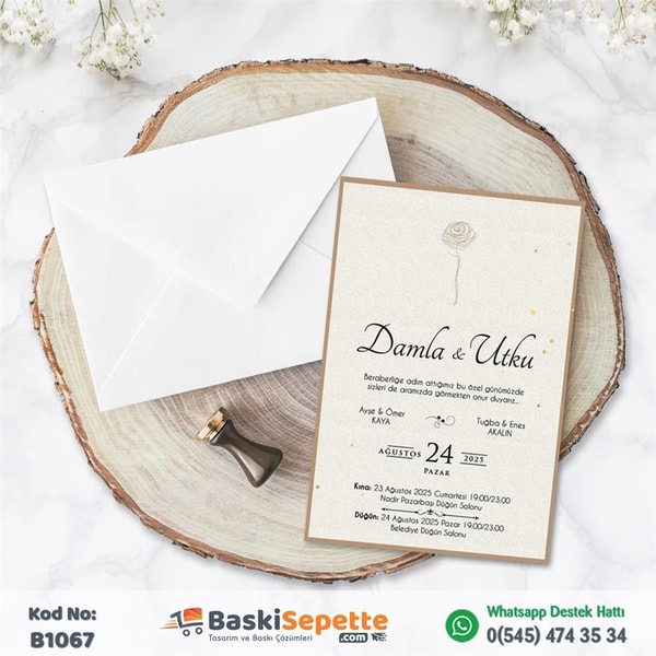 Sade Çiçekli Davetiye Modeli