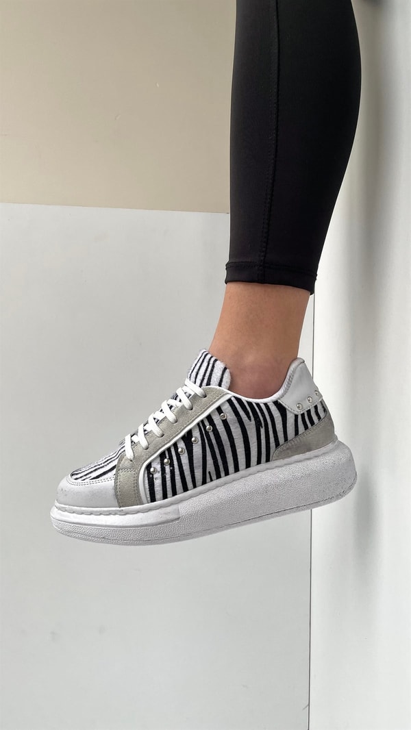Kadın Spor Ayakkabı ESKITME ZEBRA