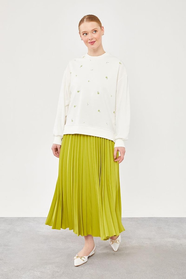 Levidor StudioLevidor Studio Asit Nakışlı Plise Etekli Sweat Takım