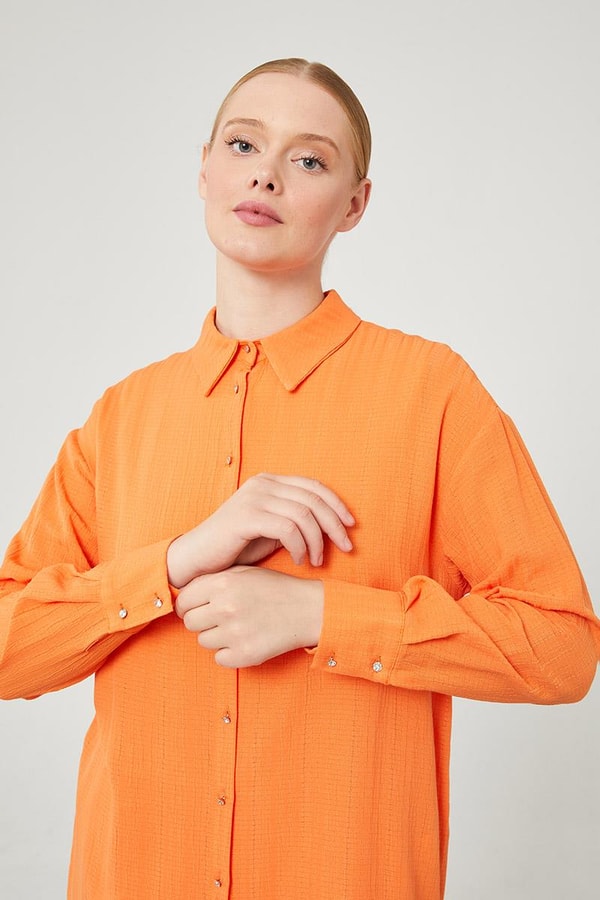Levidor StudioLevidor Studio Oranj Taşlı Düğme Detaylı Gömlek Takım