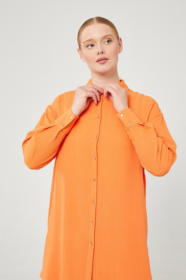 Levidor StudioLevidor Studio Oranj Taşlı Düğme Detaylı Gömlek Takım