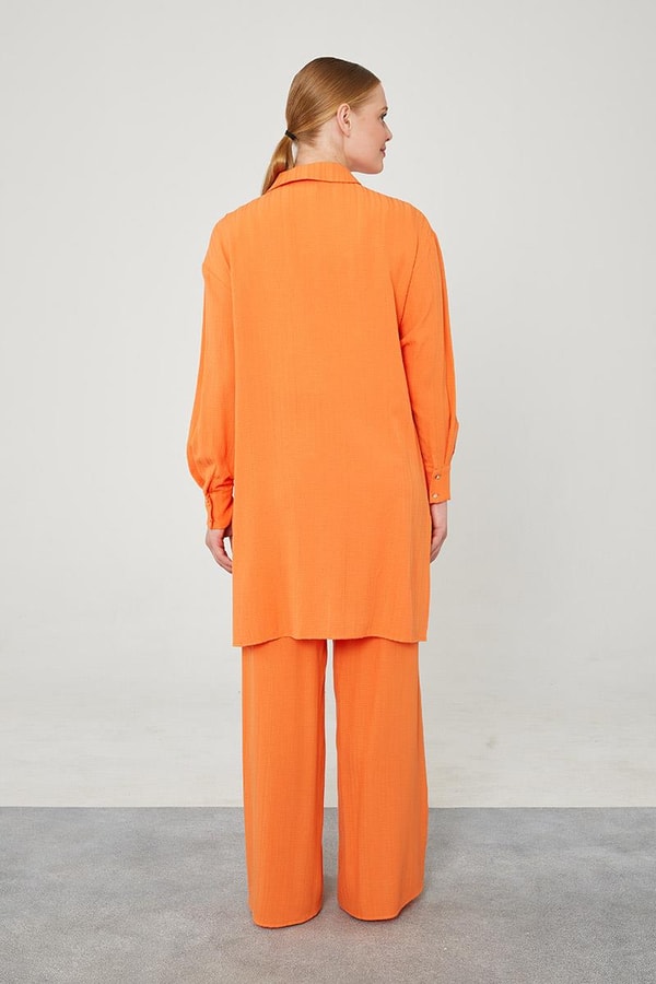Levidor StudioLevidor Studio Oranj Taşlı Düğme Detaylı Gömlek Takım