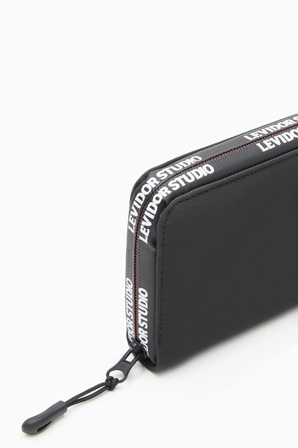 Levidor StudioLevidor Studio Siyah Levidor Stüdyo Yazılı Cüzdan