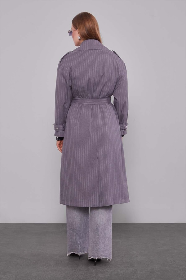 LevidorAntrasit Çizgili Desen Kuşak Kapamalı Trençkot