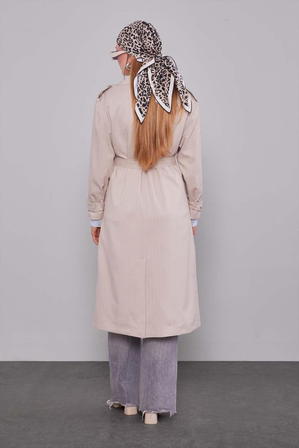 LevidorBej Çizgili Desen Kuşak Kapamalı Trençkot