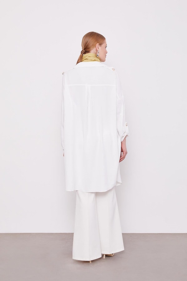 LevidorEkru Apolet Detaylı Kısa Kap