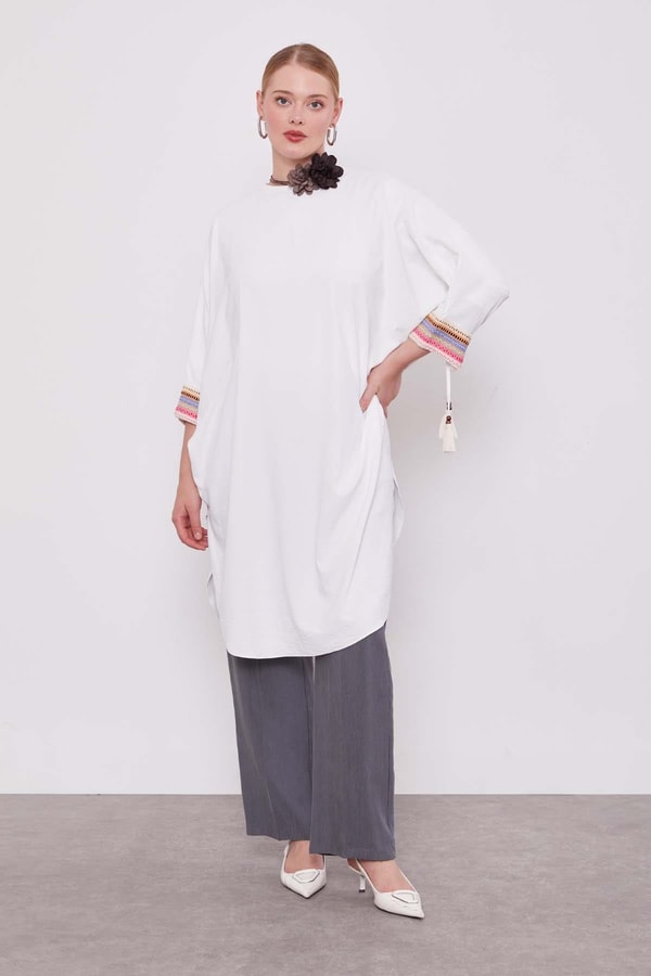 LevidorEkru Dantel Detaylı Tunik