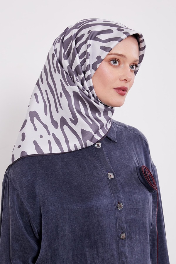 LevidorFüme Dalmaçya Desen Twill İpek Eşarp