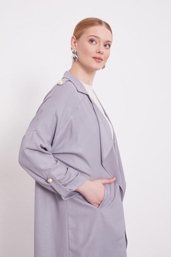 LevidorGri Apolet Detaylı Kısa Kap