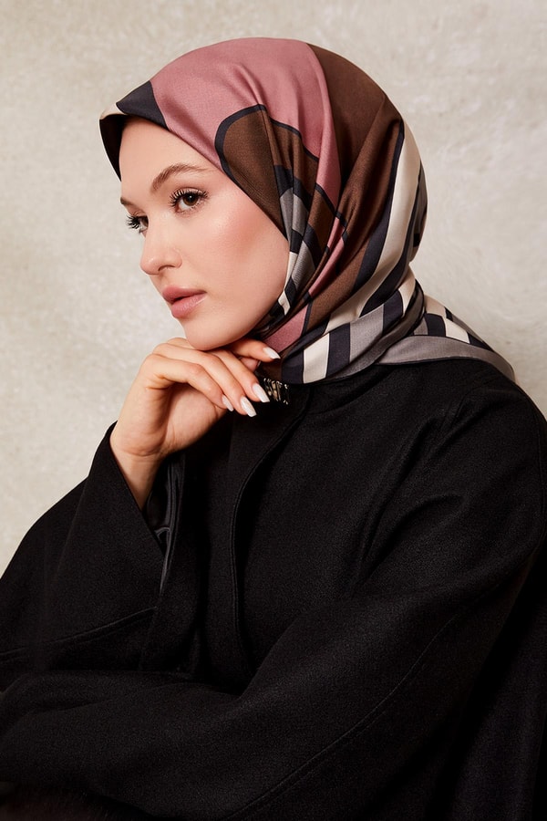 LevidorGri Kalın Çizgili Twill İpek Eşarp