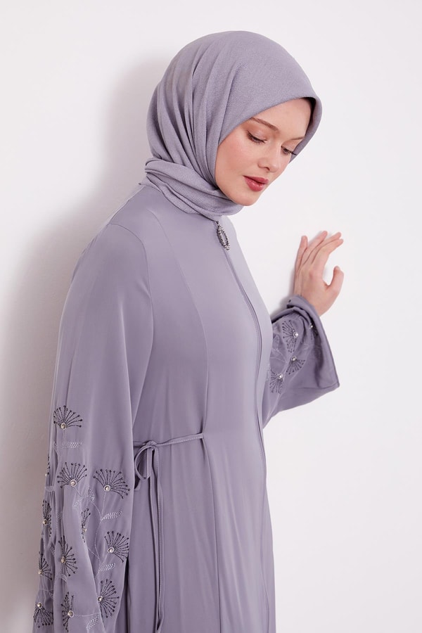 LevidorGri Kolları İşlemeli Ferace