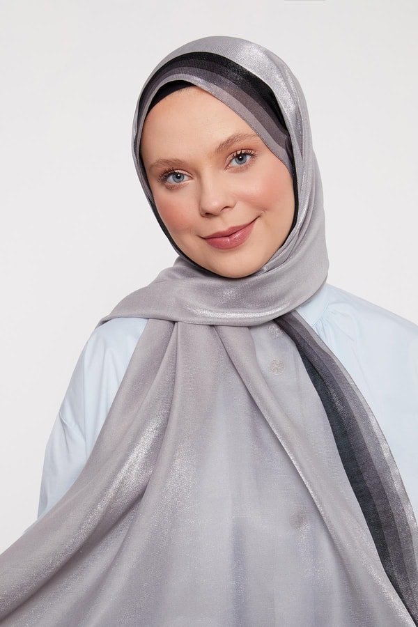 LevidorGri Renk Geçişli Kehribar Şal