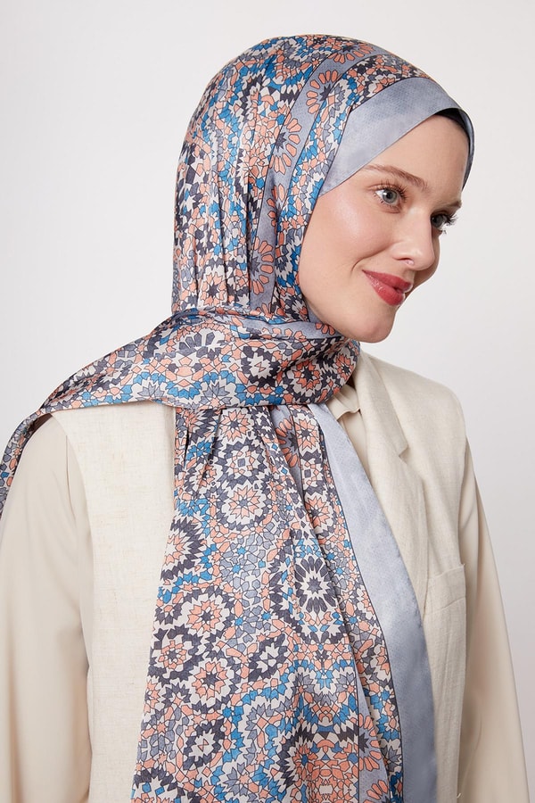 LevidorGümüş Batik Desen Hint İpeği Şal