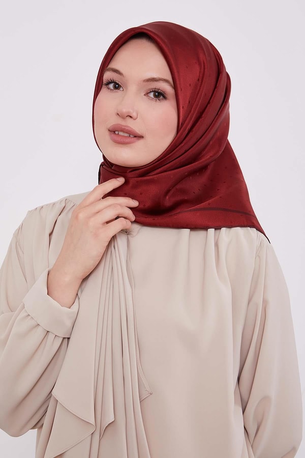 LevidorK.Bordo Benek Desen Monogram İpek Eşarp