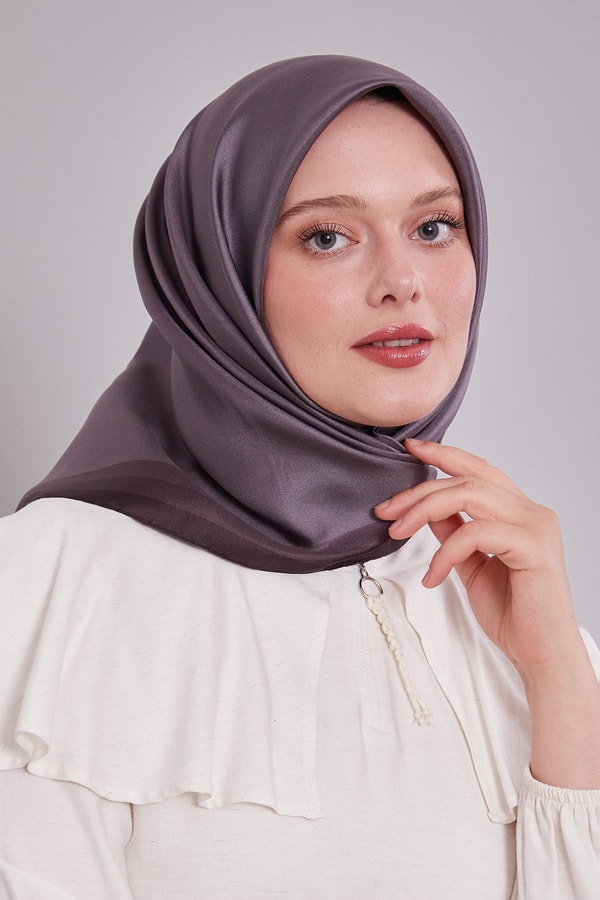LevidorK.Kahve Kenar Bordürlü Twill İpek Eşarp