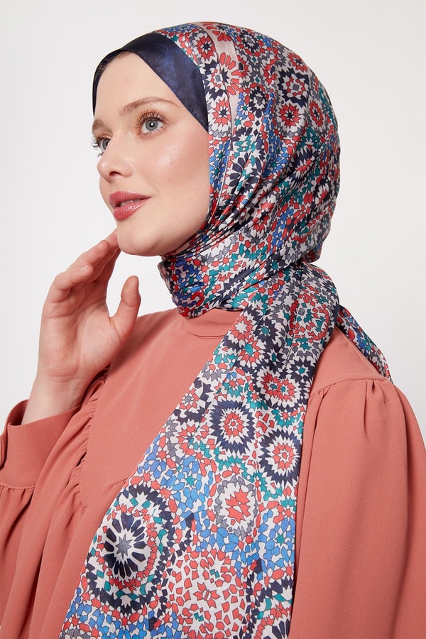LevidorK.Lacivert Batik Desen Hint İpeği Şal
