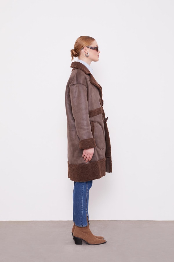 LevidorKahve Düğme Kapamalı Yün Astarlı Suni Deri Kaban