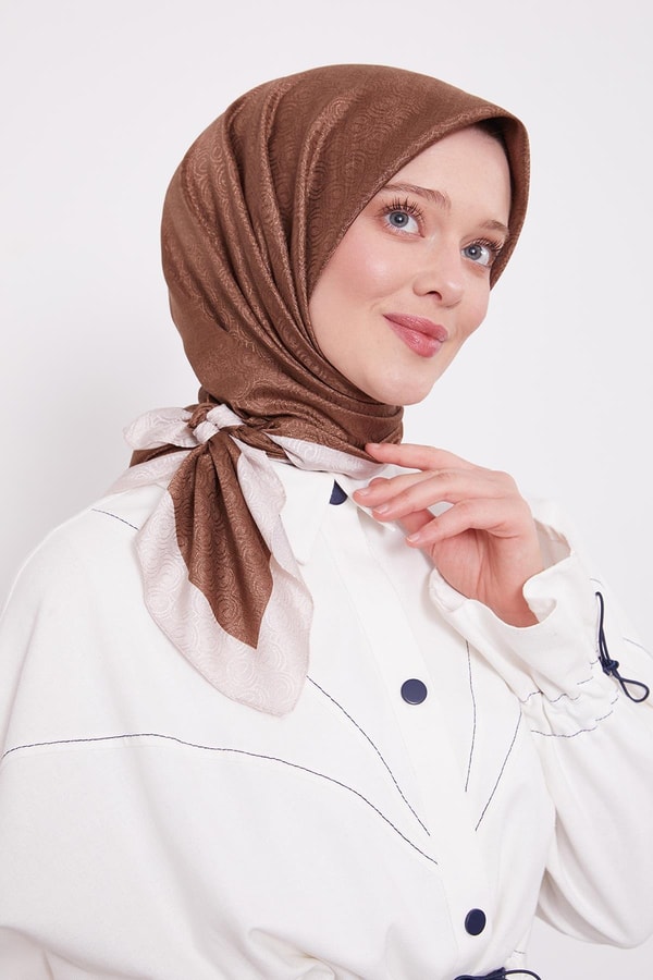 LevidorKahve Halka Desen Monogram Eşarp