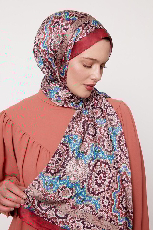 LevidorKırmızı Batik Desen Hint İpeği Şal
