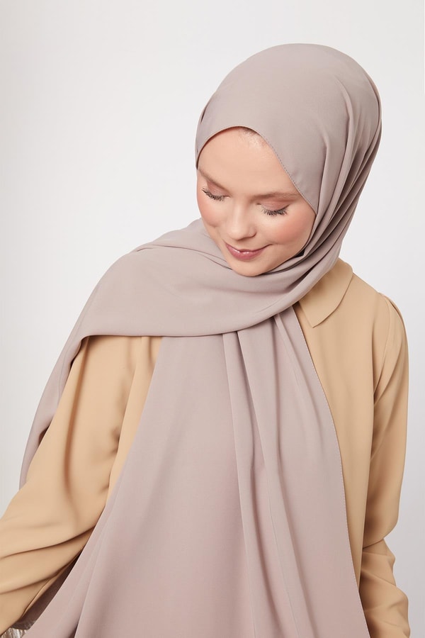 LevidorKoyu Bej Tüylü Medine İpeği Şal