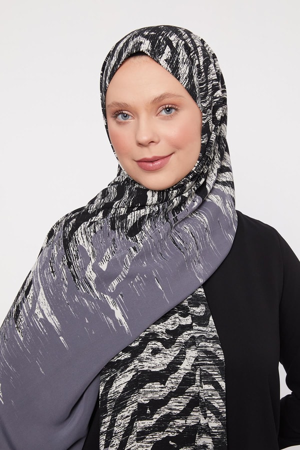LevidorKoyu Gri Zebra Desenli Medine İpeği Şal