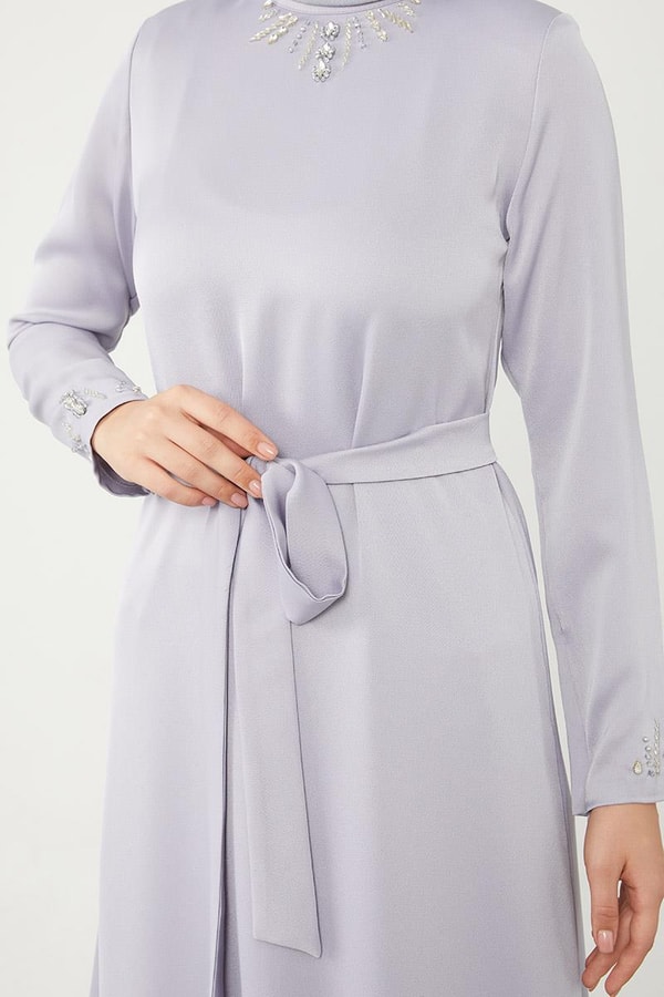 LevidorLevidor Antrasit Taş İşleme Detaylı Kuşaklı Elbise