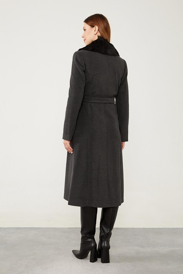 LevidorLevidor Antrasit Yakası Kürklü Kravuze Kaşe Kaban