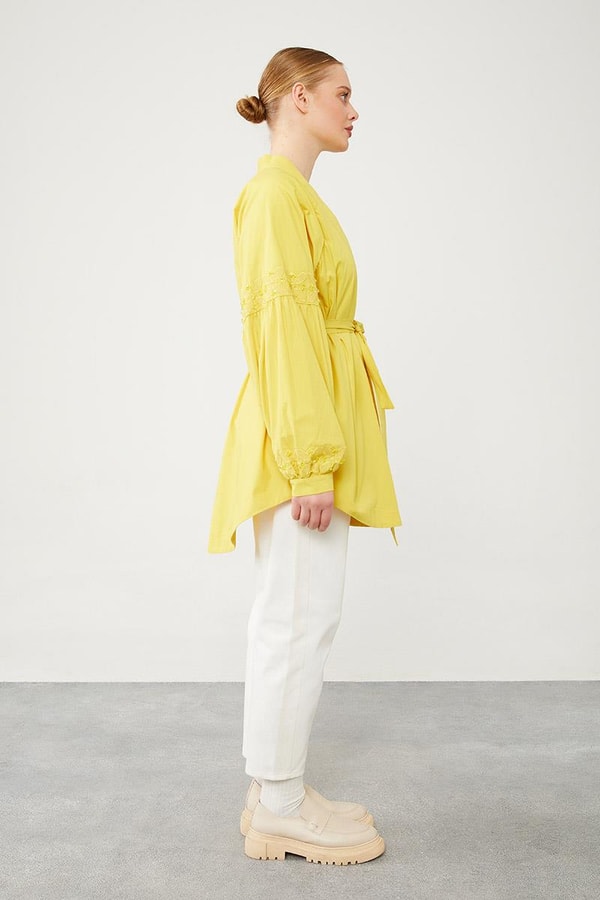 LevidorLevidor Asit Kolları Nakış Detaylı Kimono