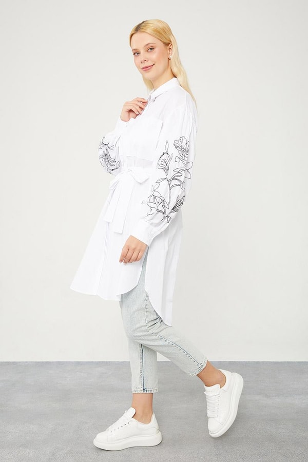 LevidorLevidor Asit Nakışlı Belden Bağlamalı Kimono