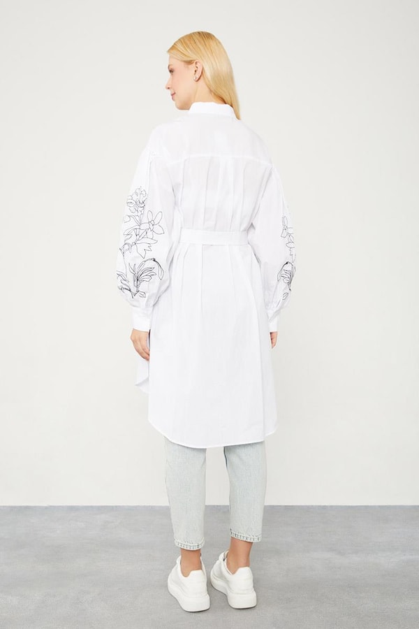 LevidorLevidor Asit Nakışlı Belden Bağlamalı Kimono