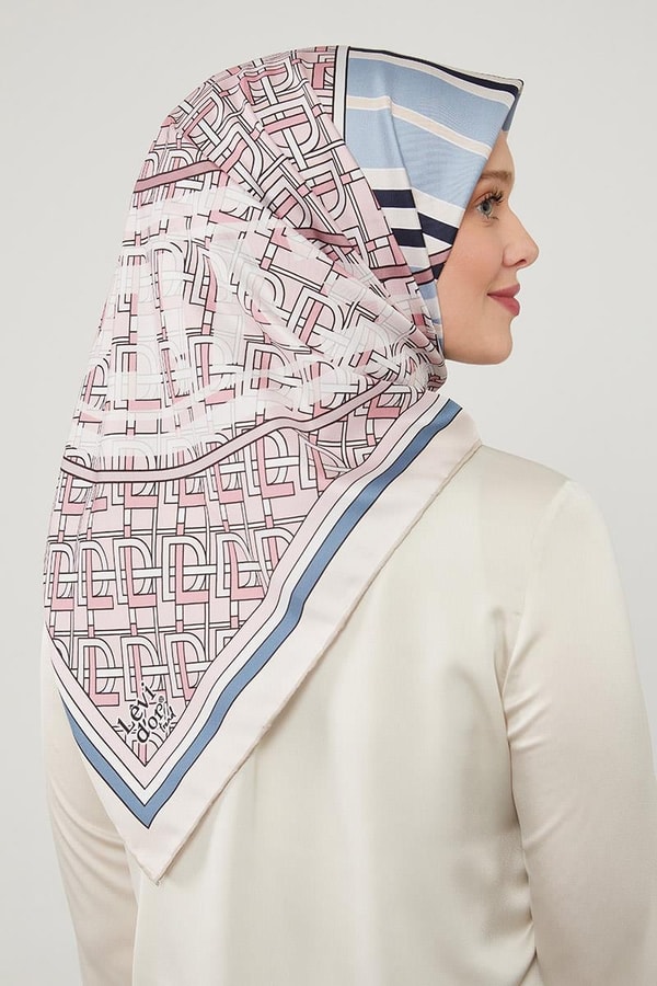 LevidorLevidor Bebe Mavisi Yazı Baskılı Trend Twill Eşarp