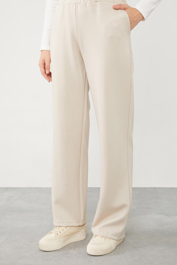 LevidorLevidor Bej Bisiklet Yaka Cepli Penye Pantolonlu Spor Takım