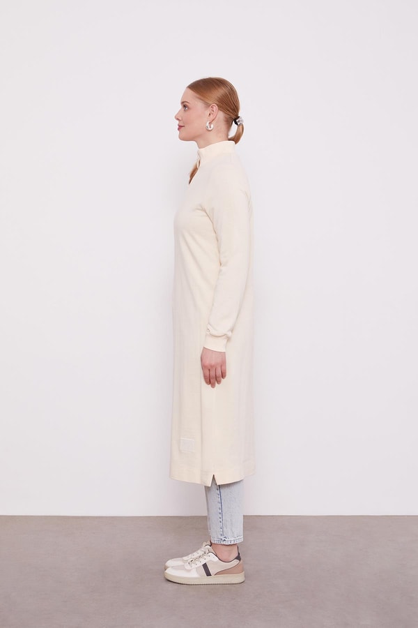 LevidorLevidor Bej Dik Yaka Fermuar Kapamalı Uzun Tunik
