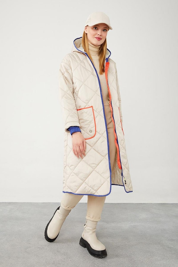 LevidorLevidor Bej Kapitone Uzun Şişme Mont