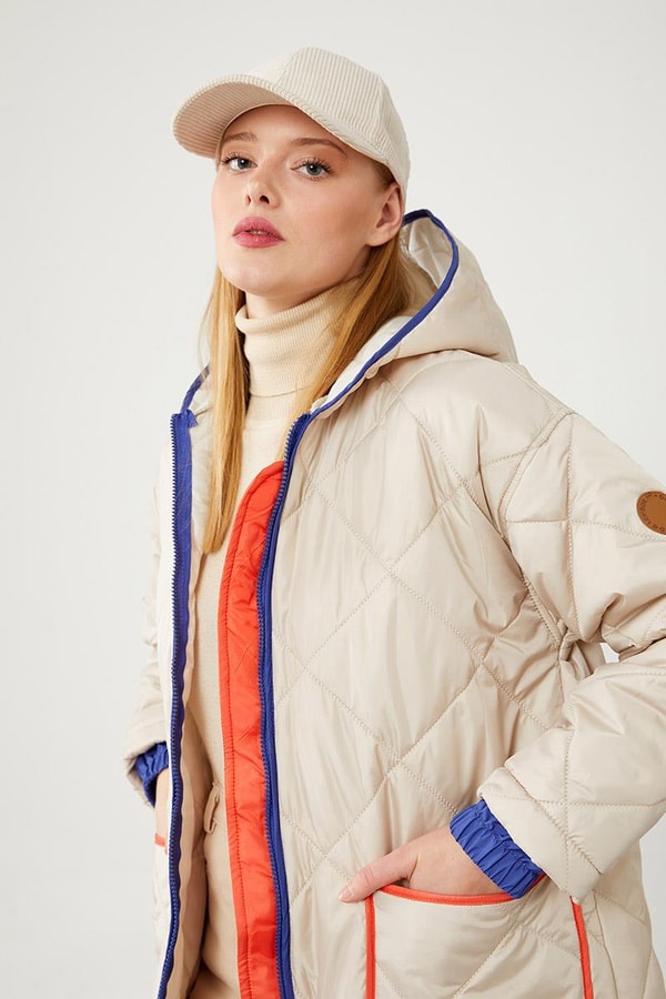 LevidorLevidor Bej Kapitone Uzun Şişme Mont