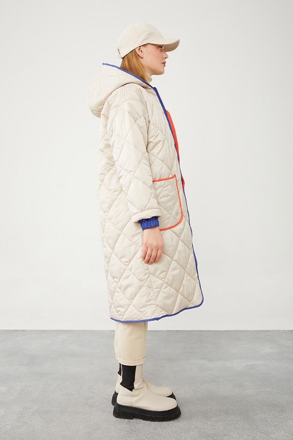 LevidorLevidor Bej Kapitone Uzun Şişme Mont