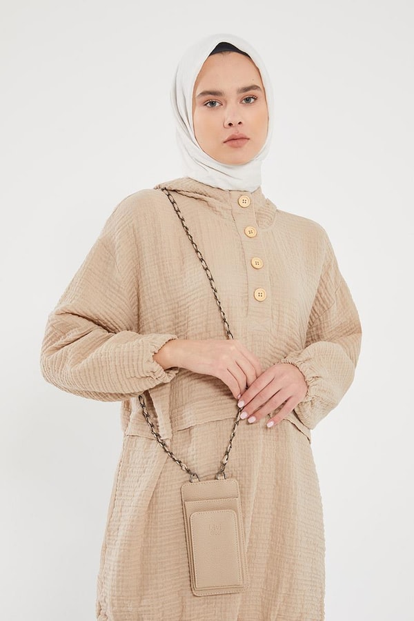 LevidorLevidor Bej Kapşonlu Muslin Spor Takım