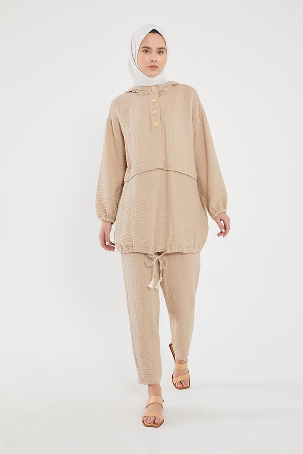 LevidorLevidor Bej Kapşonlu Muslin Spor Takım