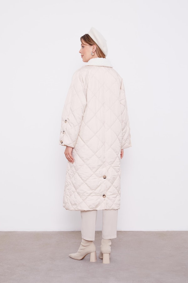 LevidorLevidor Bej Kürk Detaylı Kapitone Mont