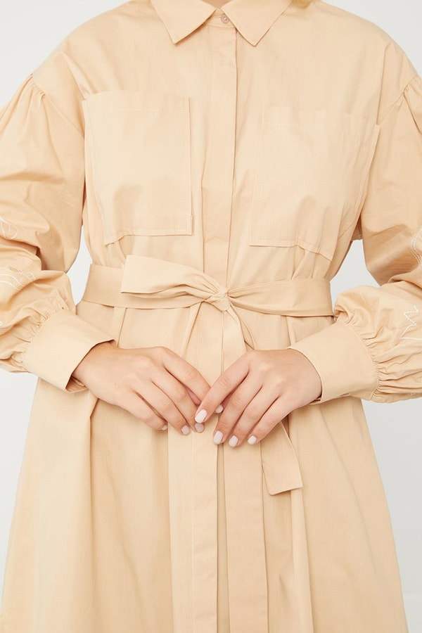 LevidorLevidor Bej Nakışlı Belden Bağlamalı Kimono