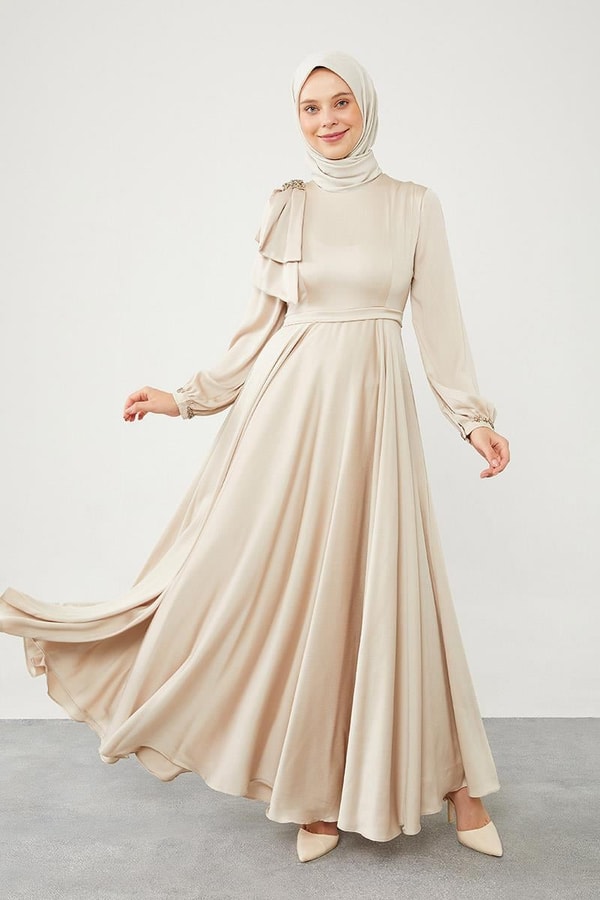 LevidorLevidor Bej Omuz Detaylı Elbise