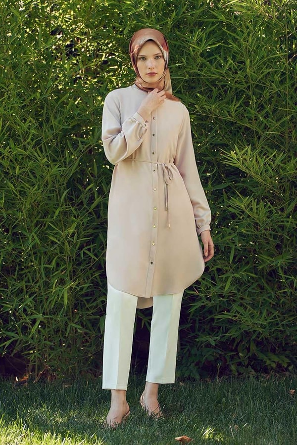 LevidorLevidor Bej Önü Düğmeli Tunik