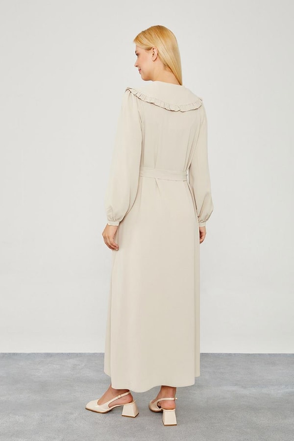 LevidorLevidor Bej Yakası Fırfır Detaylı Elbise