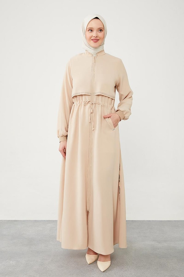 LevidorLevidor Bej Yazı Detaylı Belden Büzgü Detaylı Ferace