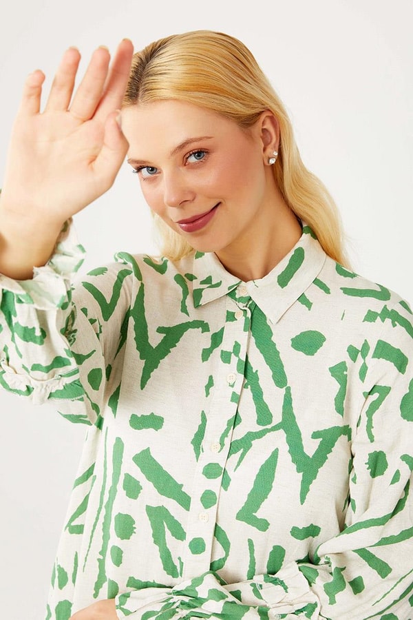 LevidorLevidor Benetton Fırfır Detaylı Gömlek Elbise