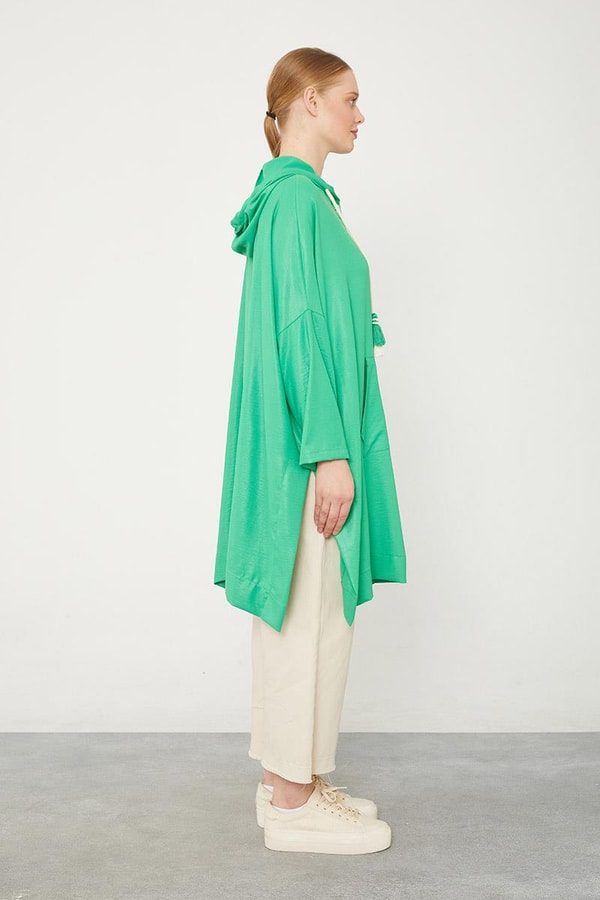 LevidorLevidor Benetton Kanguru Çepli Parlak Kumaş Tunik