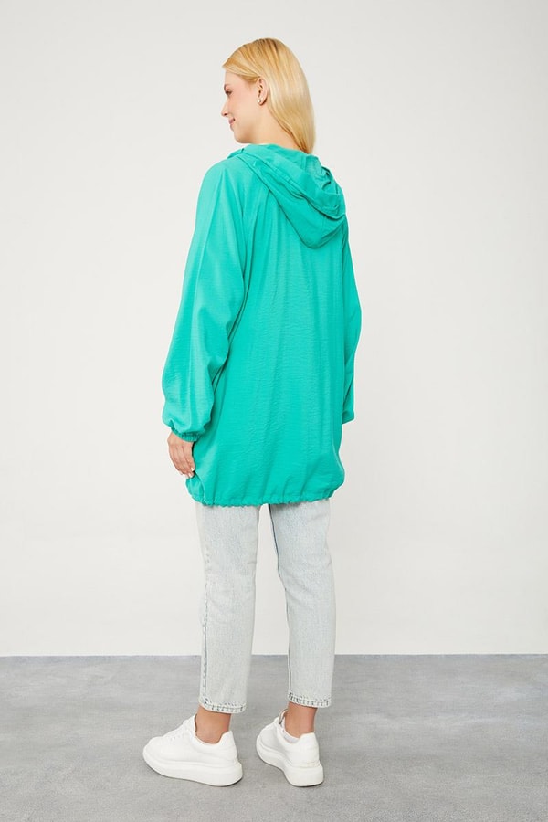 LevidorLevidor Benetton Kapüşonlu Tril Kumaş Kap