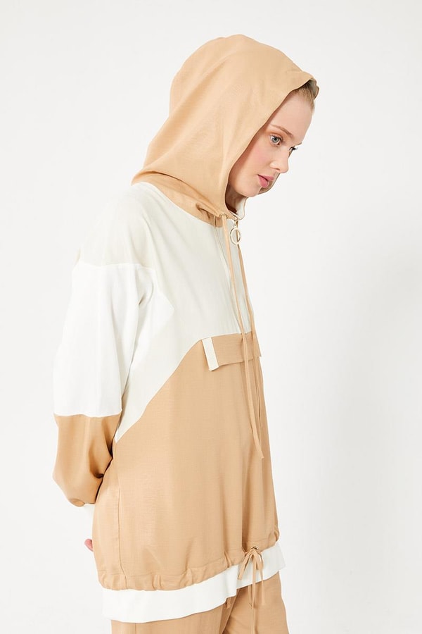 LevidorLevidor Camel-Bej Garnili Süs Cepli Fermuar Kapamalı Spor Takım