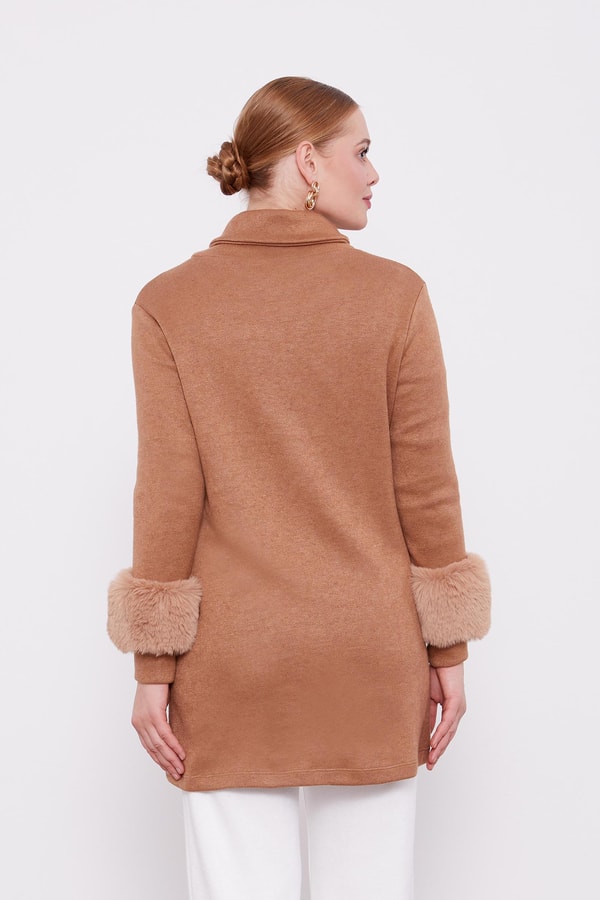 LevidorLevidor Camel Kolları Tüy Detaylı Tunik