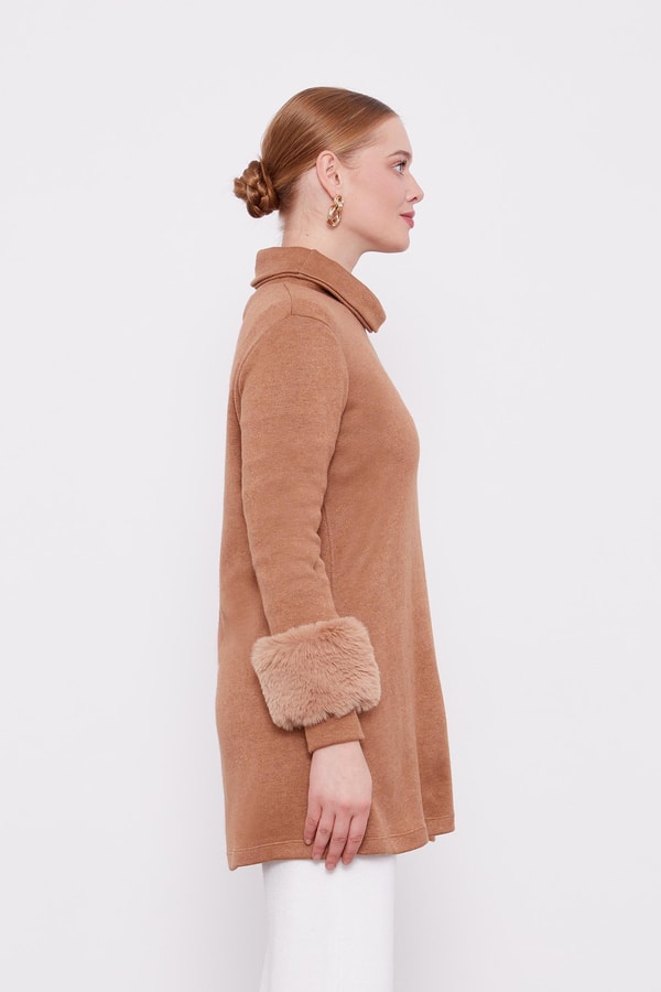 LevidorLevidor Camel Kolları Tüy Detaylı Tunik